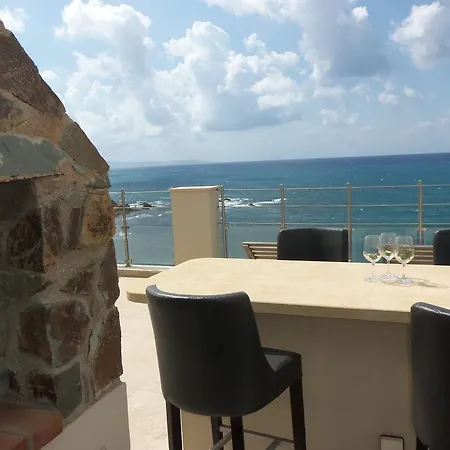 Beach Pantheon * Pomos