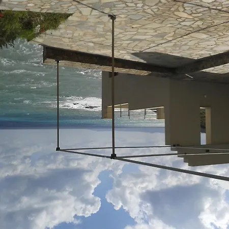 Villa Beach Pantheon