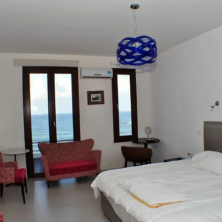 Villa Beach Pantheon *