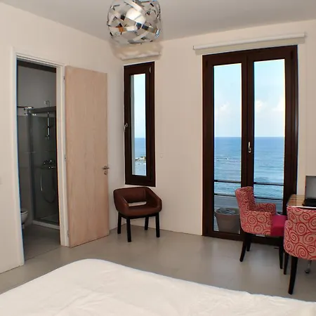 Villa Beach Pantheon Pomos