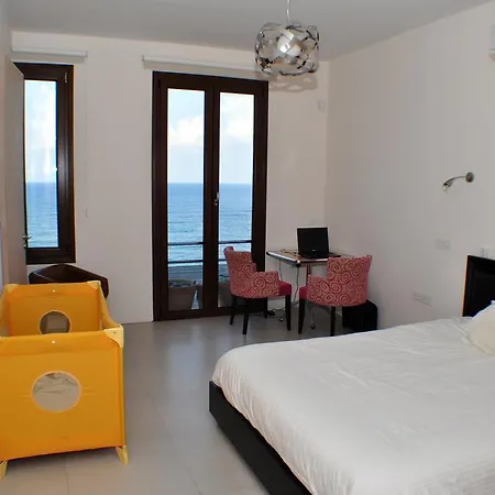 Villa Beach Pantheon Pomos