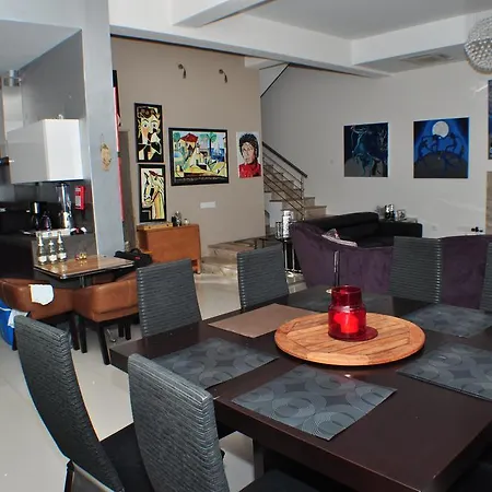 Pantheon 빌라 포모스