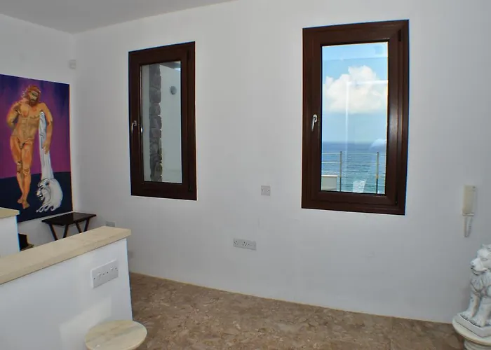 Villa Beach Pantheon